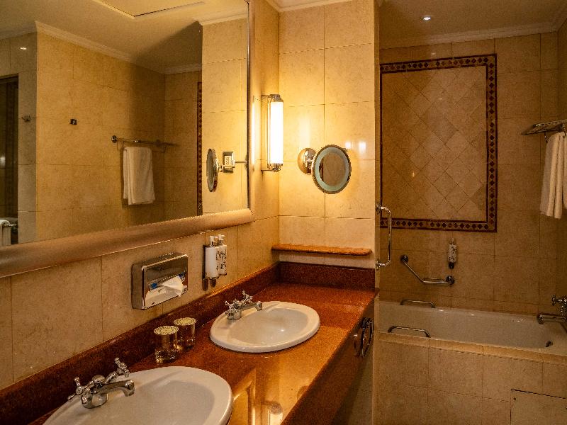 Polana Serena Hotel image
