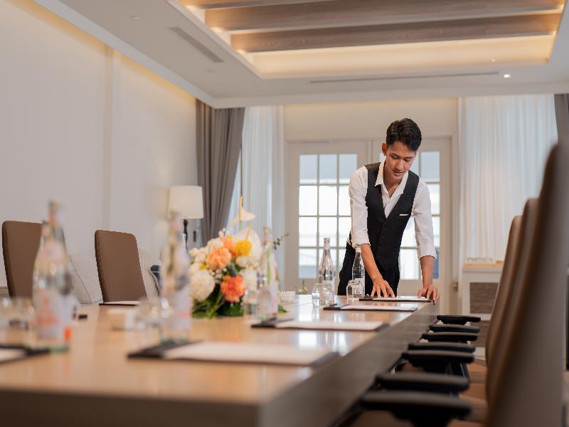 Thavorn Palm Beach Resort image