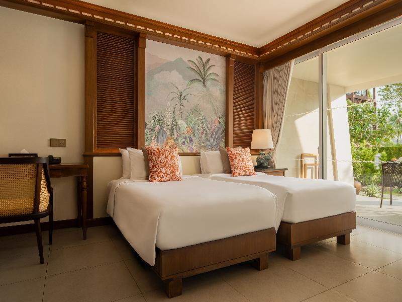 Thavorn Palm Beach Resort image