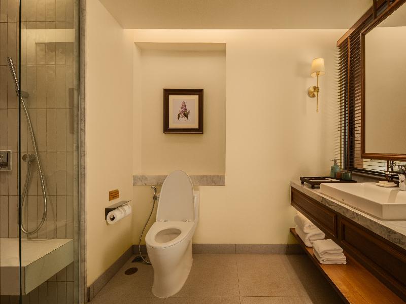 Thavorn Palm Beach Resort image