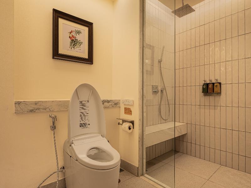 Thavorn Palm Beach Resort image