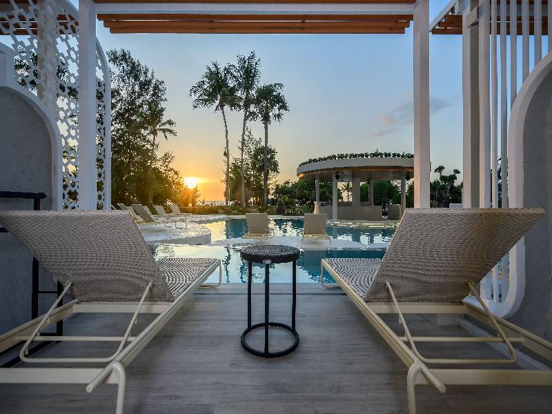 Thavorn Palm Beach Resort image