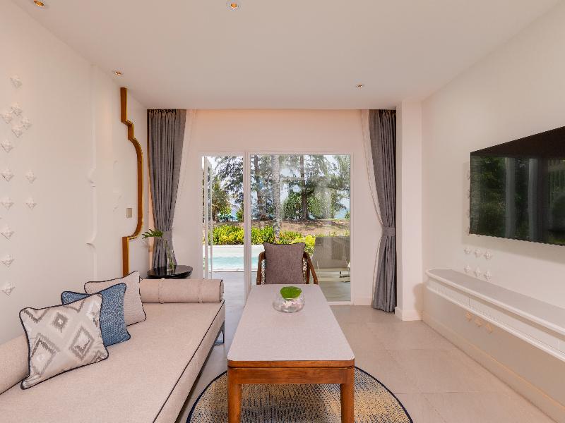 Thavorn Palm Beach Resort image