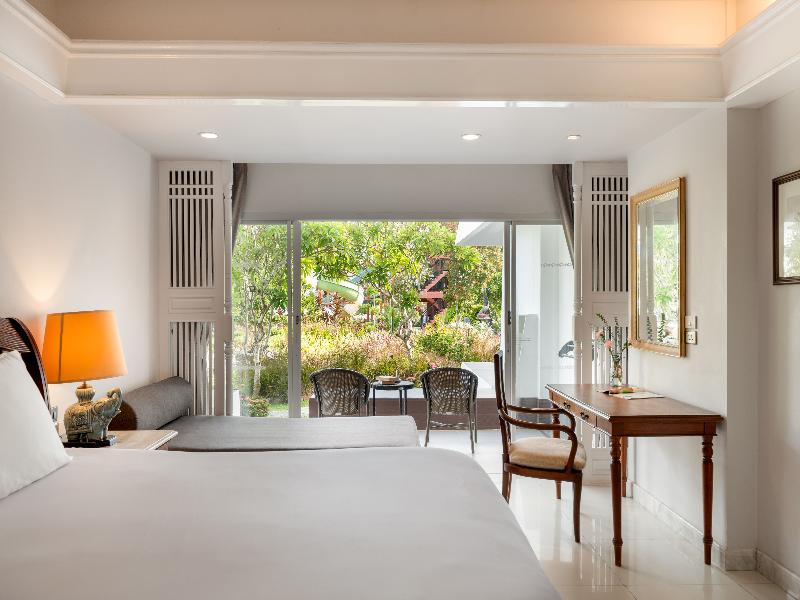 Thavorn Palm Beach Resort image