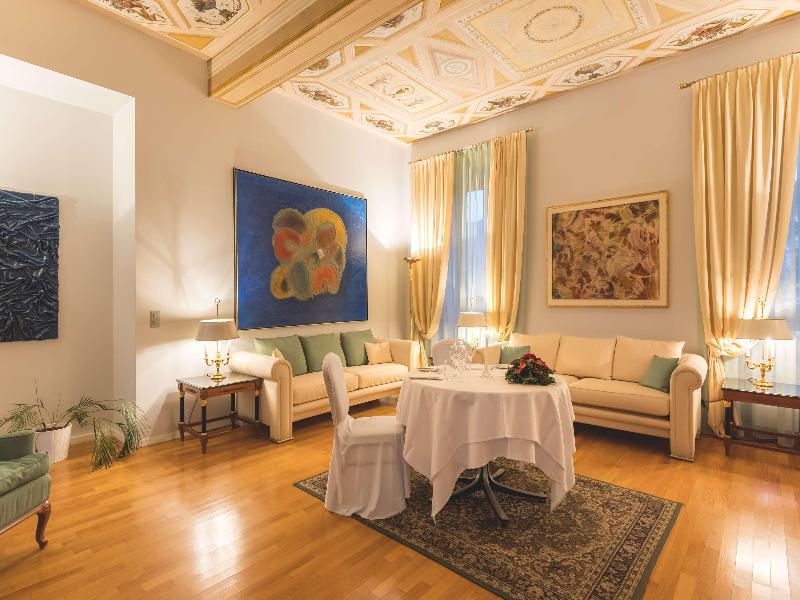 Villa Sassa image