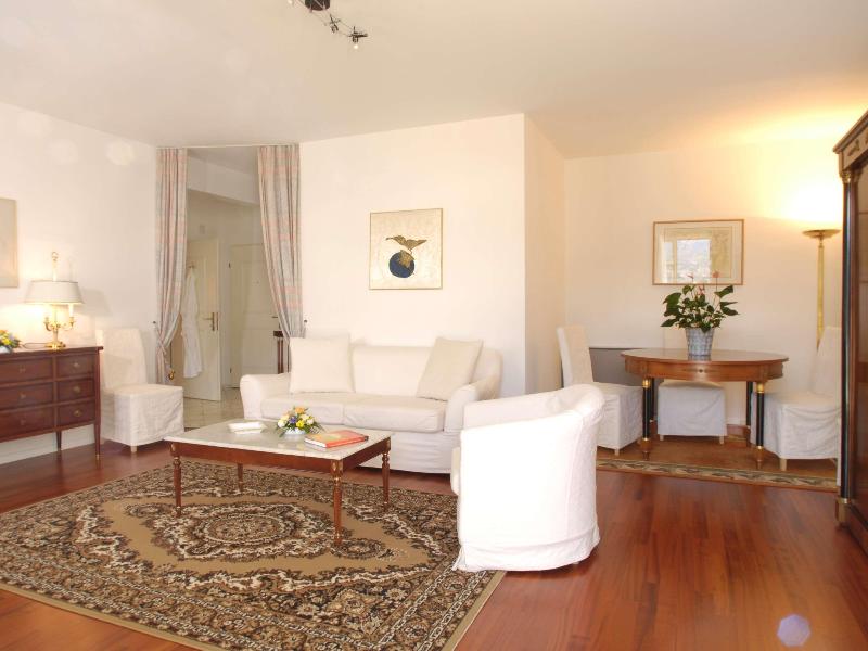 Villa Sassa image