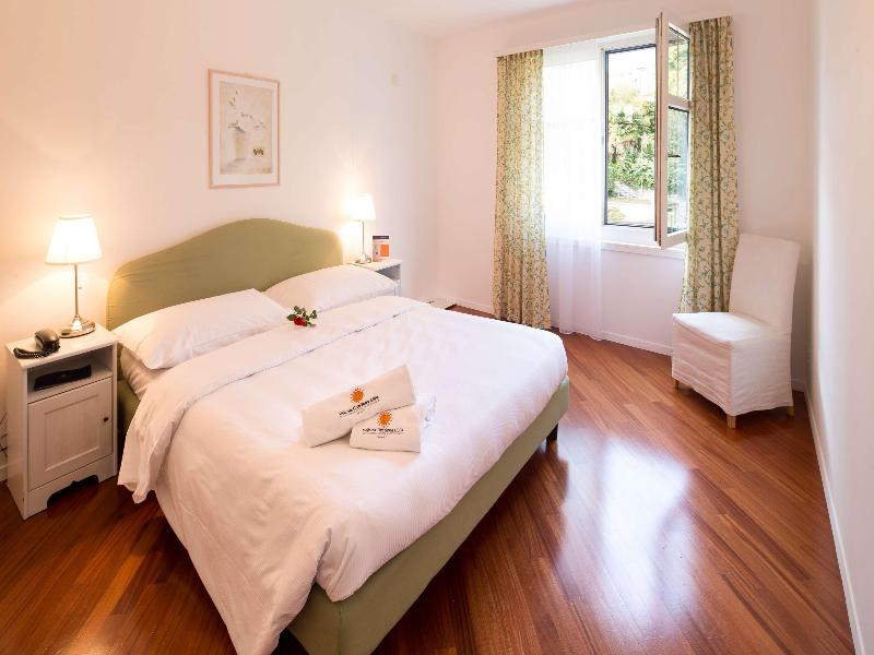 Villa Sassa image