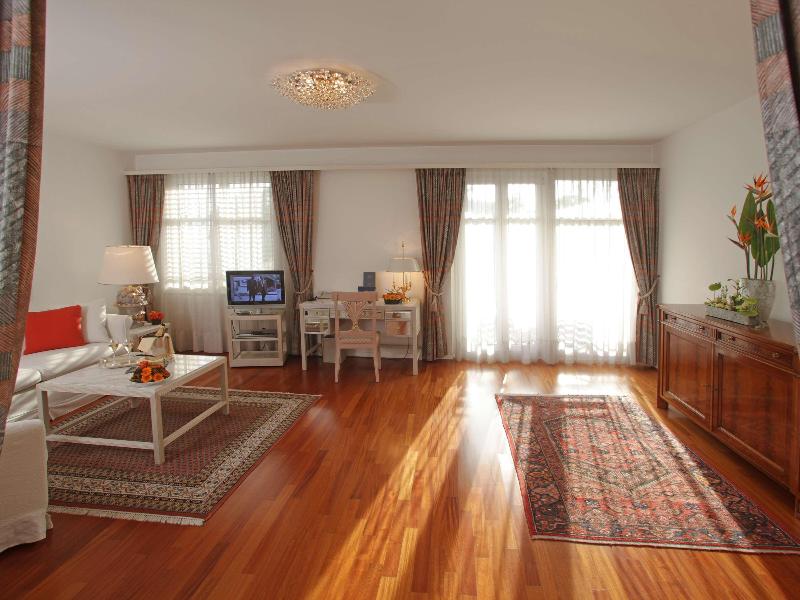 Villa Sassa image