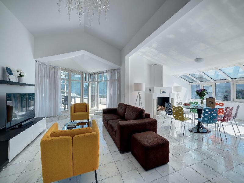 Villa Sassa image