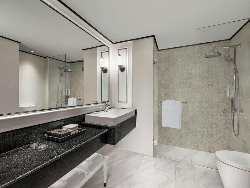 Courtyard by Marriott Phuket Town image