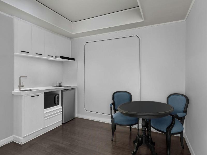 Courtyard by Marriott Phuket Town image