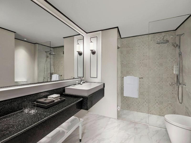 Courtyard by Marriott Phuket Town image