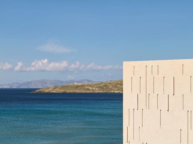 Tinos Beach — general view