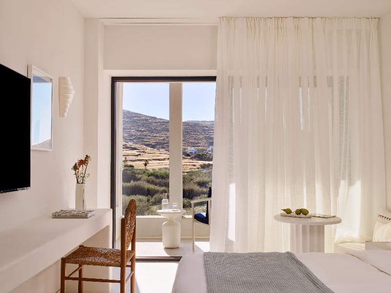 Tinos Beach image