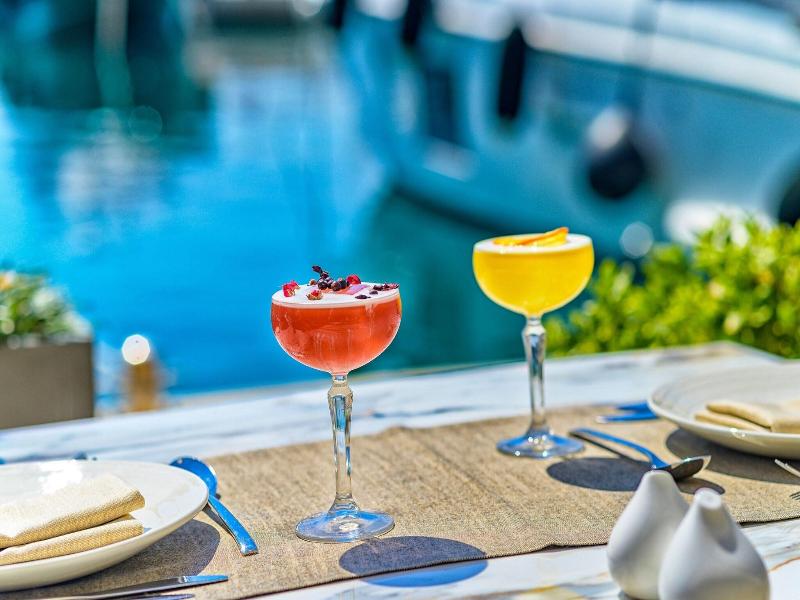 Le Meridien Lav Split image