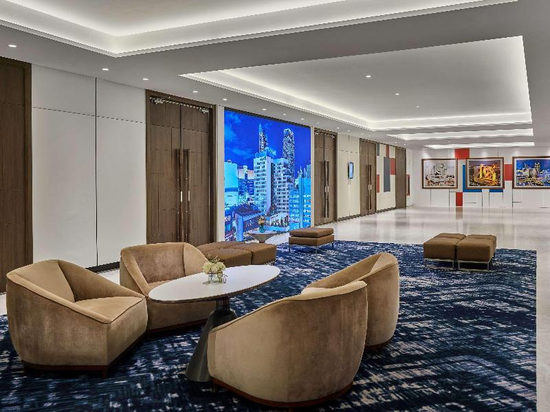 Novotel Bangkok On Siam Square image