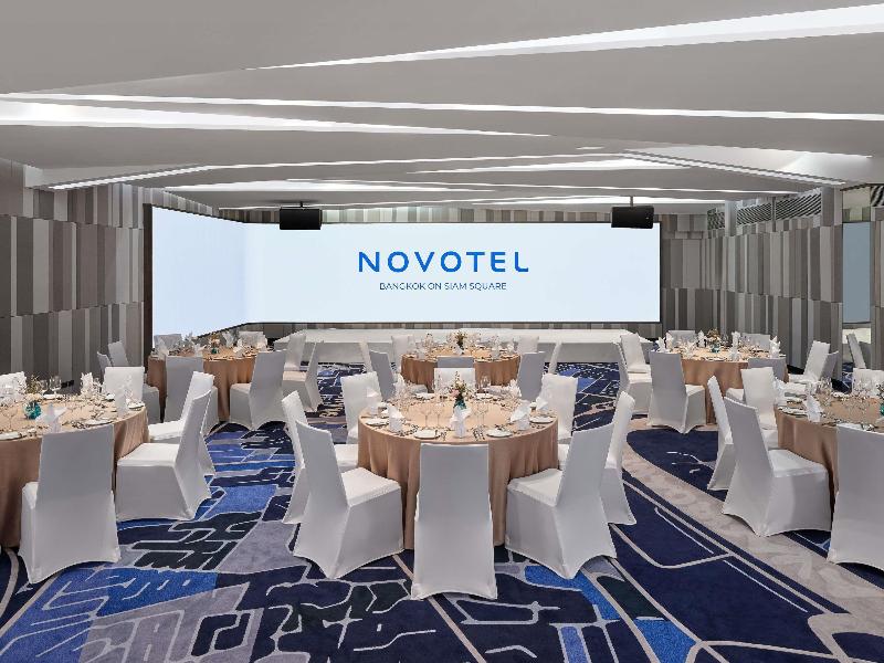 Novotel Bangkok On Siam Square image