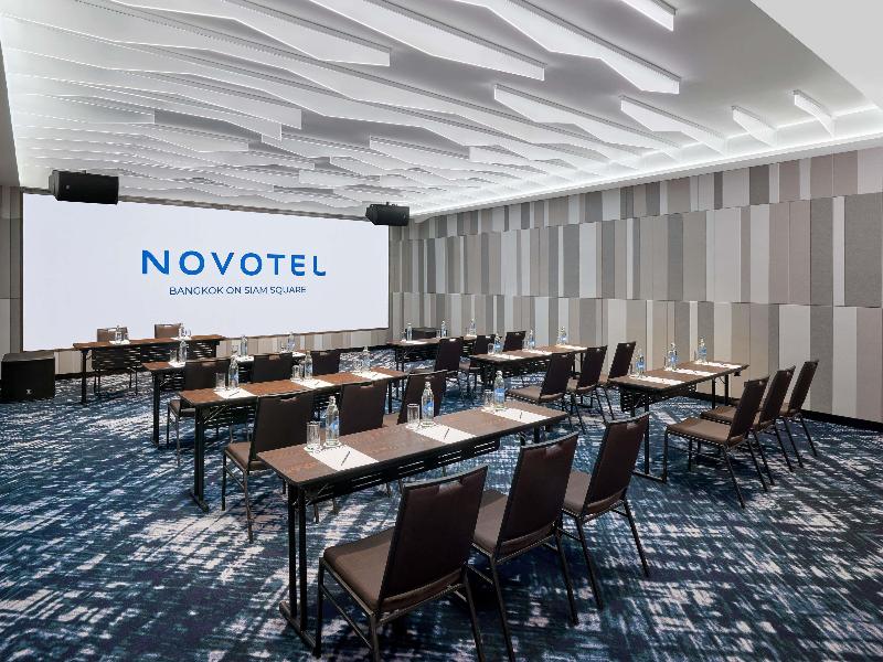 Novotel Bangkok On Siam Square image
