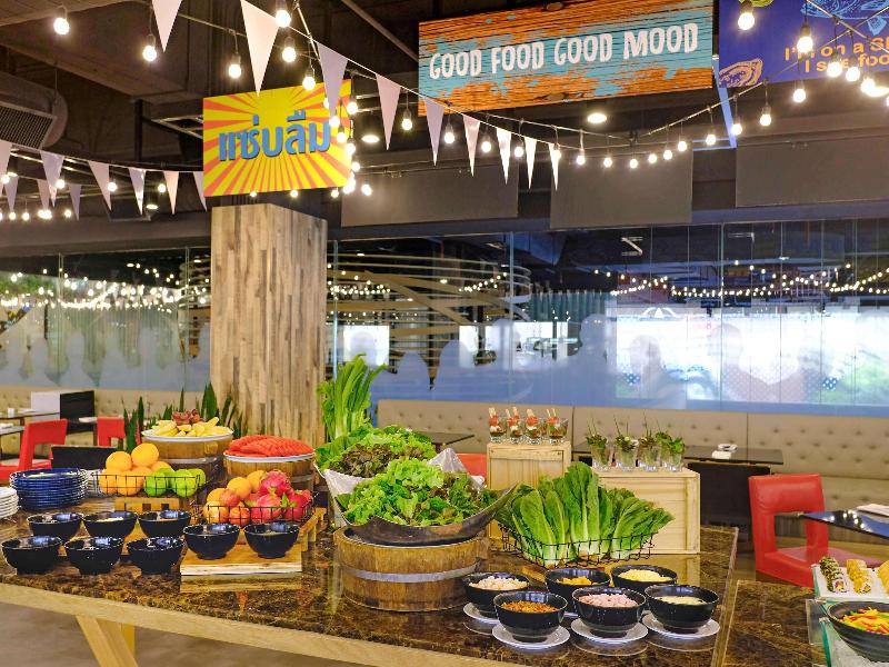 Novotel Bangkok On Siam Square image