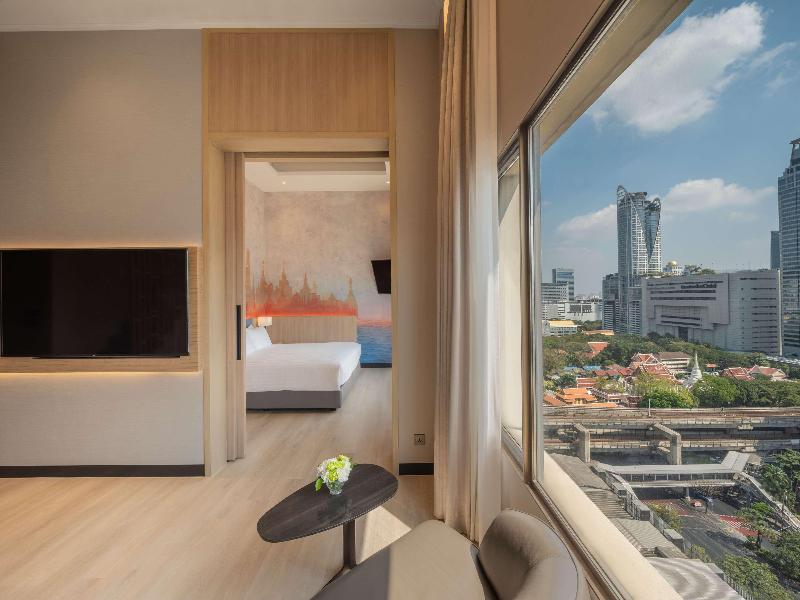 Novotel Bangkok On Siam Square image
