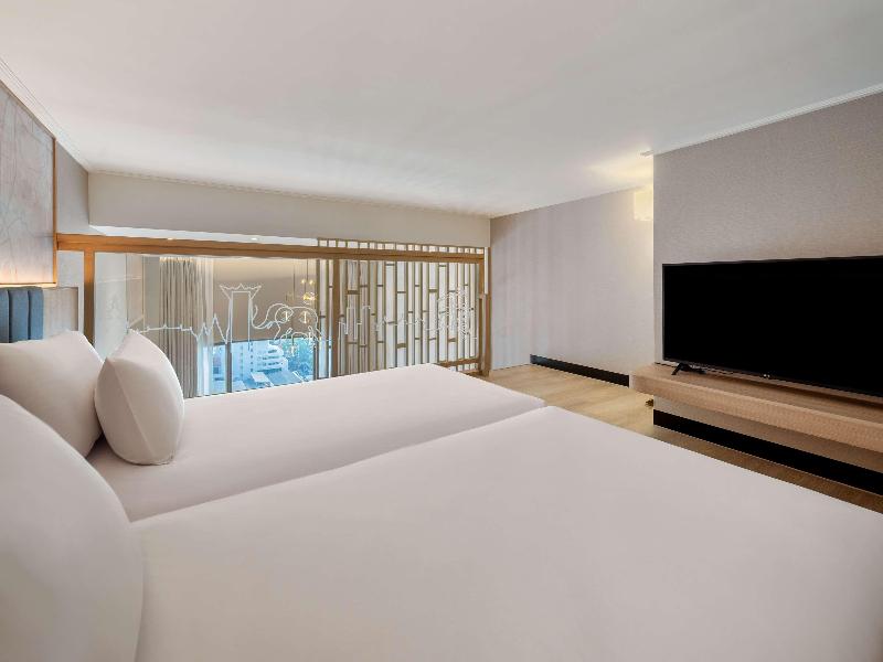 Novotel Bangkok On Siam Square image