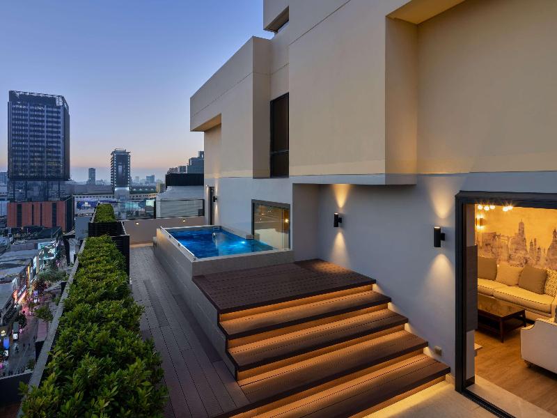 Novotel Bangkok On Siam Square image