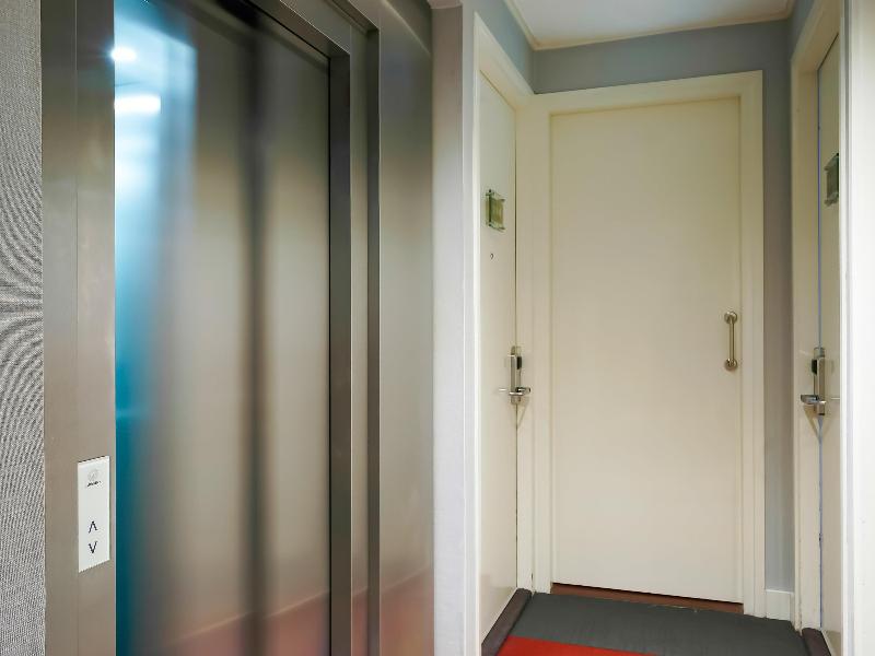 Ibis Styles Amsterdam City image