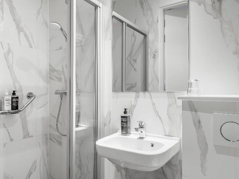 Ibis Styles Amsterdam City image