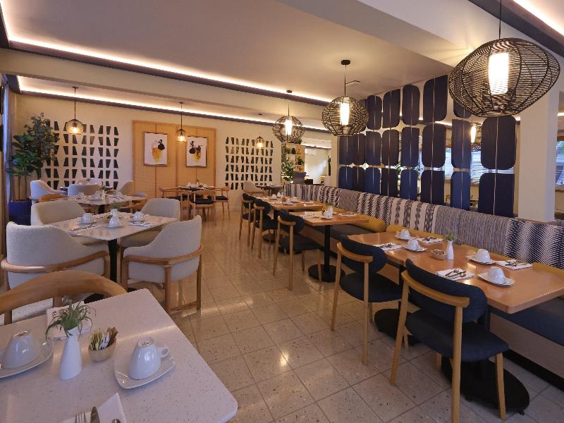 voco Surfside Aruba by IHG image