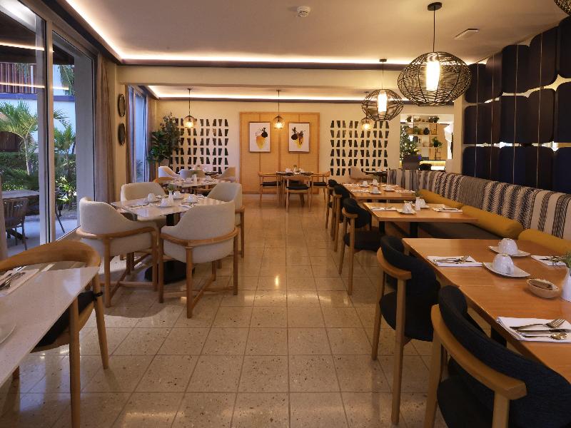 voco Surfside Aruba by IHG image