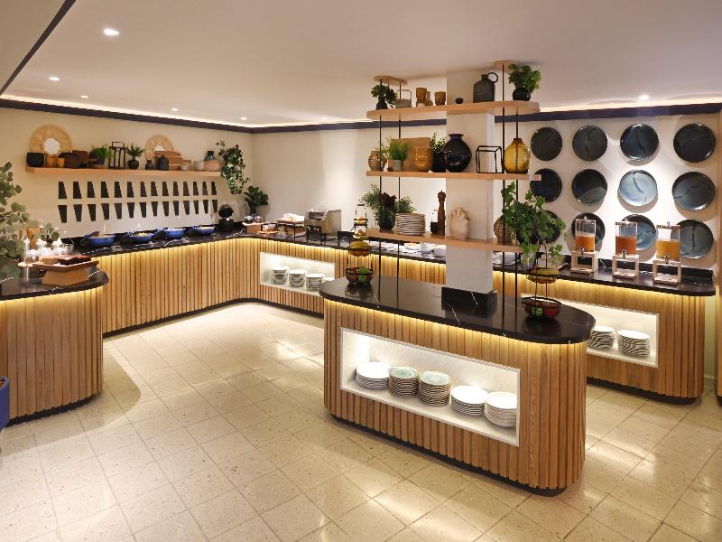 voco Surfside Aruba by IHG image