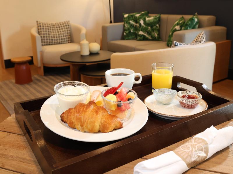 voco Surfside Aruba by IHG image