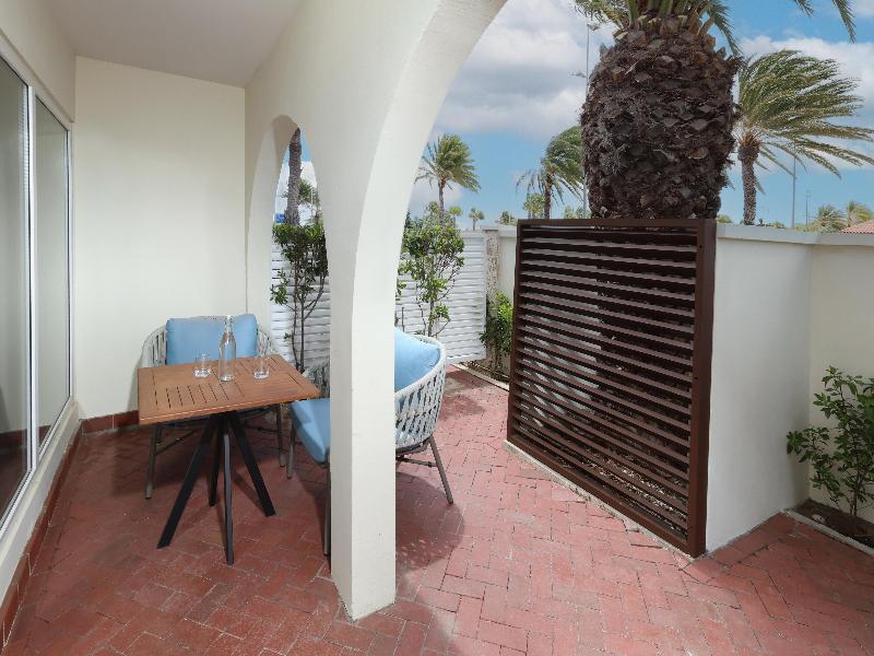 voco Surfside Aruba by IHG image