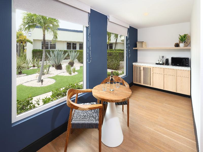 voco Surfside Aruba by IHG image