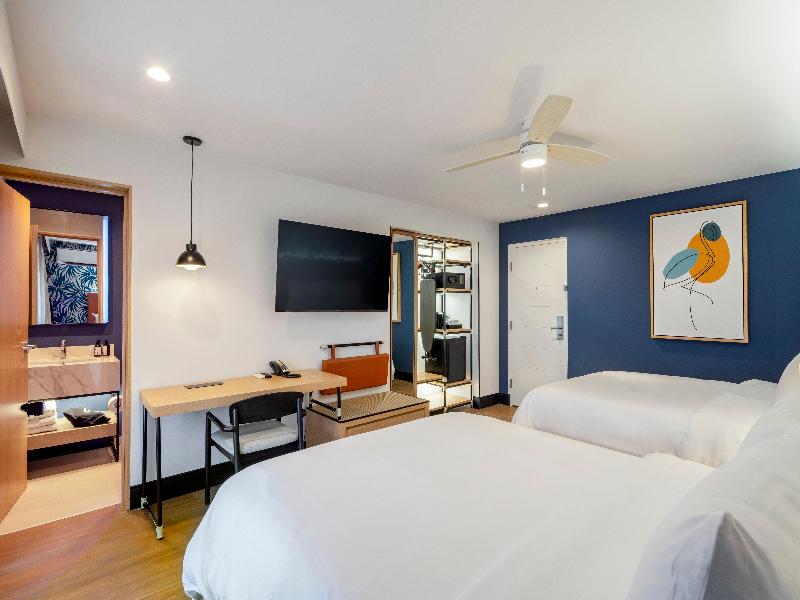 voco Surfside Aruba by IHG image