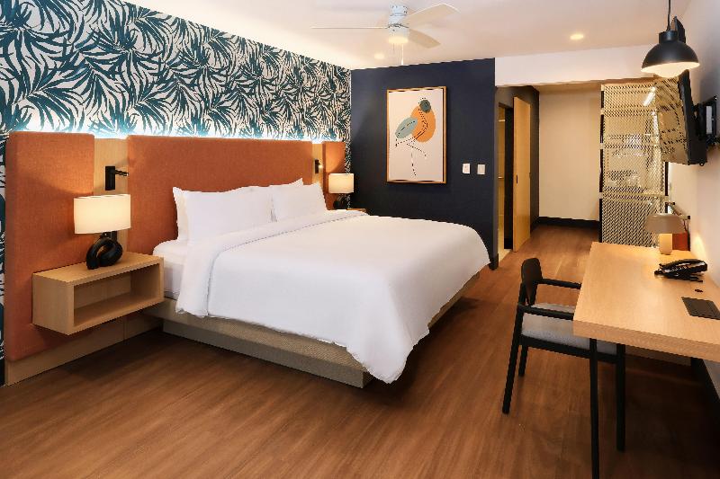 voco Surfside Aruba by IHG image
