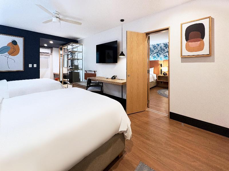voco Surfside Aruba by IHG image