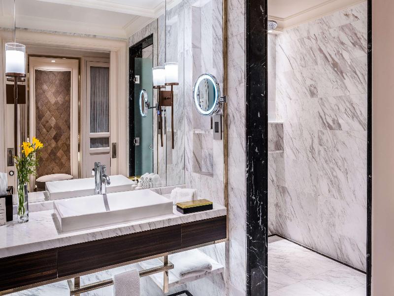 Caravelle Saigon image