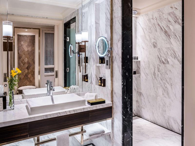Caravelle Saigon image