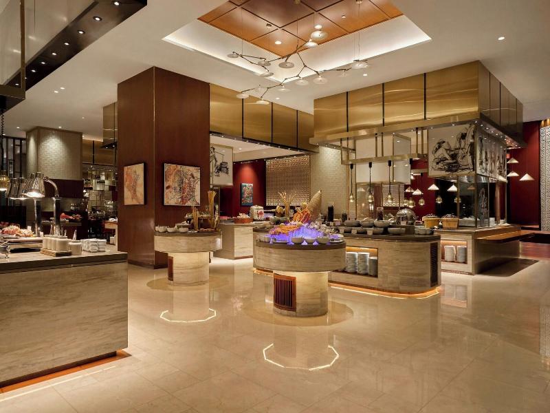 Sheraton Saigon Grand Opera Hotel image