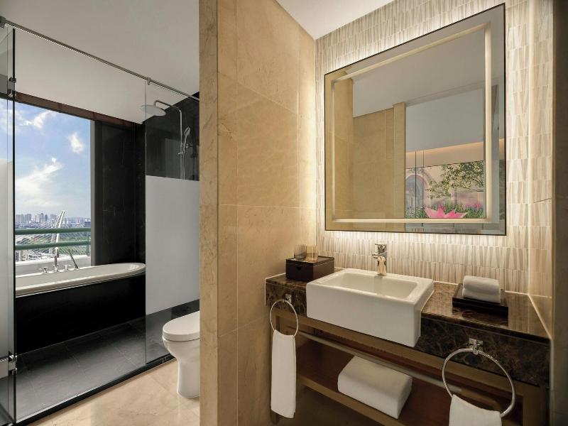 Sheraton Saigon Grand Opera Hotel image