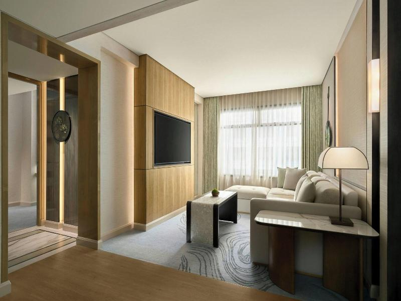 Sheraton Saigon Grand Opera Hotel image