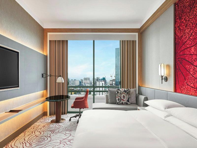 Sheraton Saigon Grand Opera Hotel image