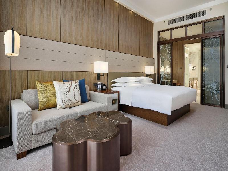 Sheraton Saigon Grand Opera Hotel image