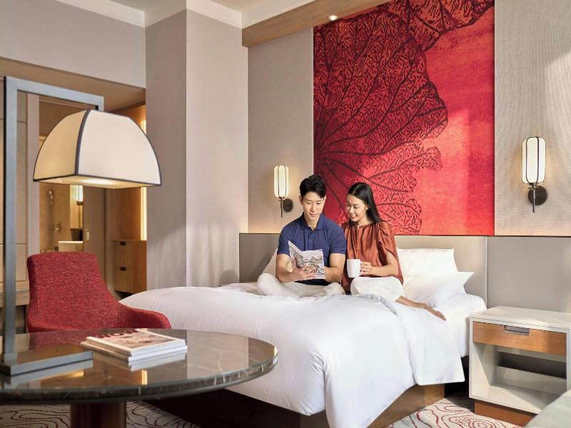Sheraton Saigon Grand Opera Hotel image
