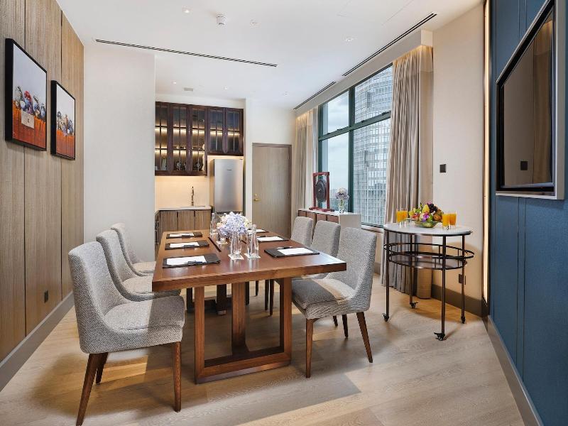 Sheraton Saigon Grand Opera Hotel image