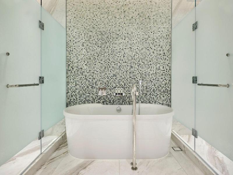 Sheraton Saigon Grand Opera Hotel image