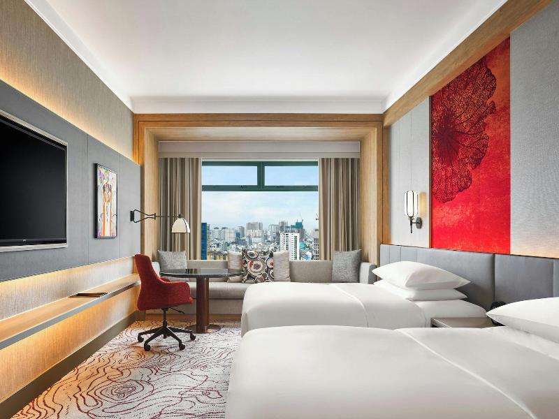 Sheraton Saigon Grand Opera Hotel image