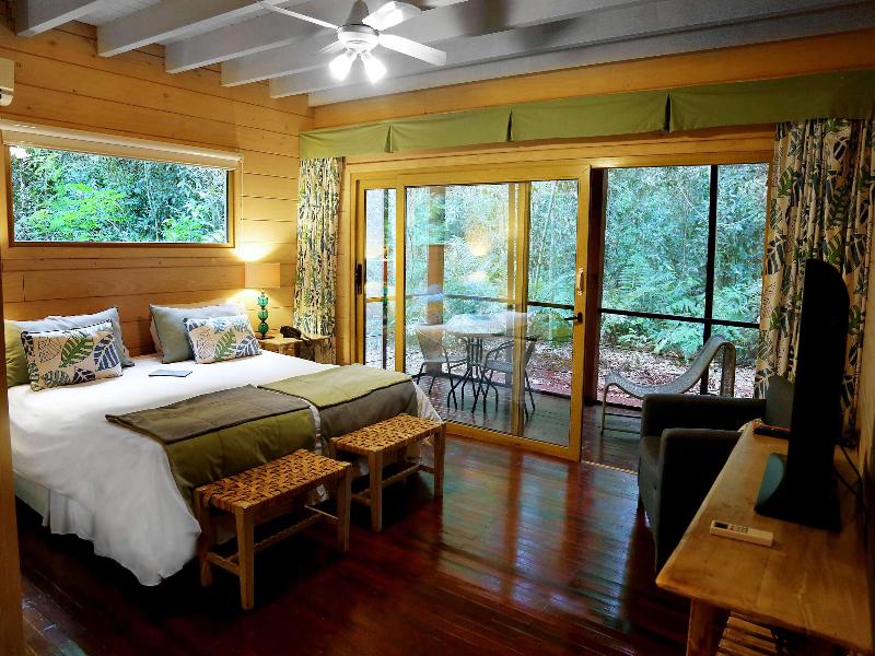 La Cascada Casa Patagónica by DON image