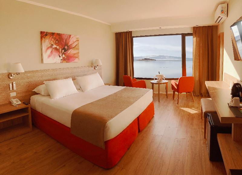 Xelena Hotel & Suites image